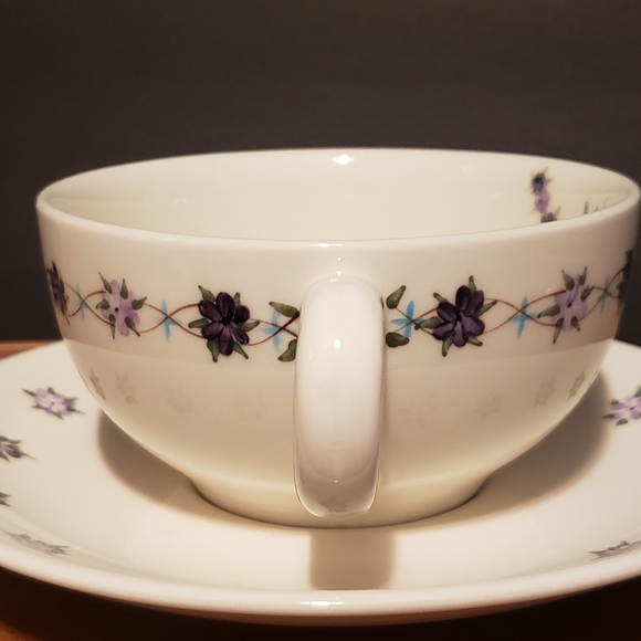 Vintage Enesco Mom Cup and Saucer Purple Flowers - Picture 9 of 10